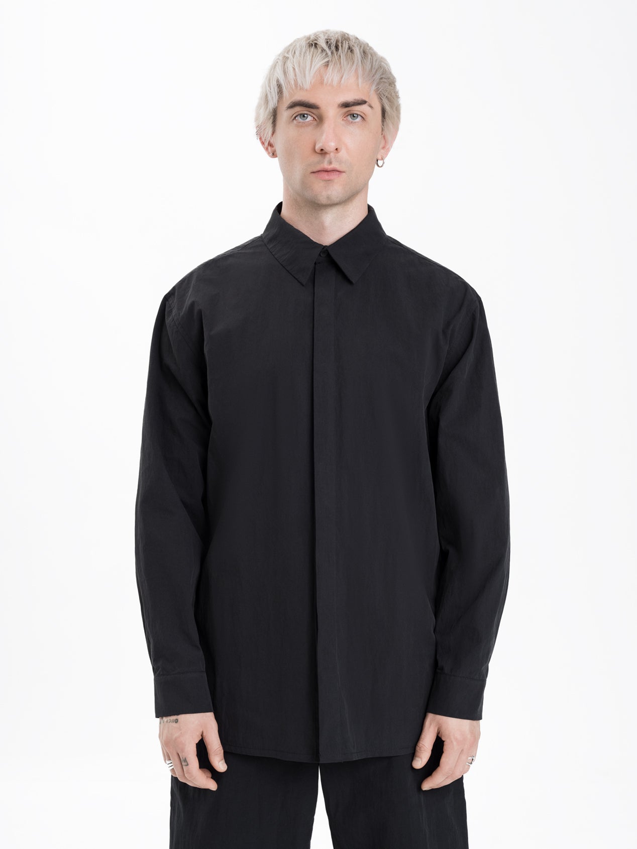 Button up long sleeve shirt