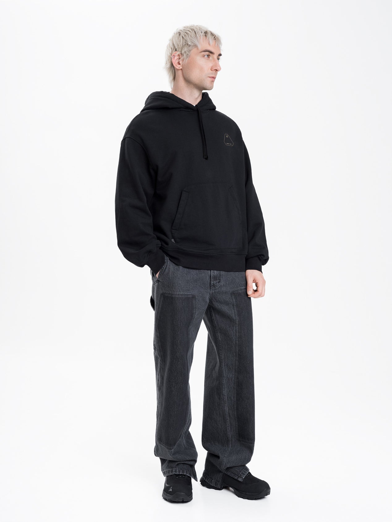 Classic hoodie black TA25