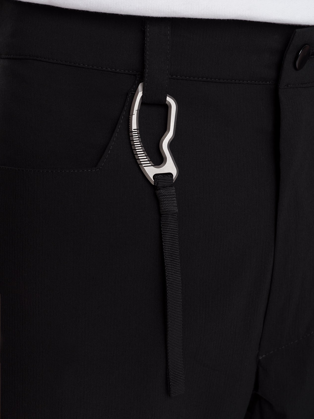 Curved clip keychain