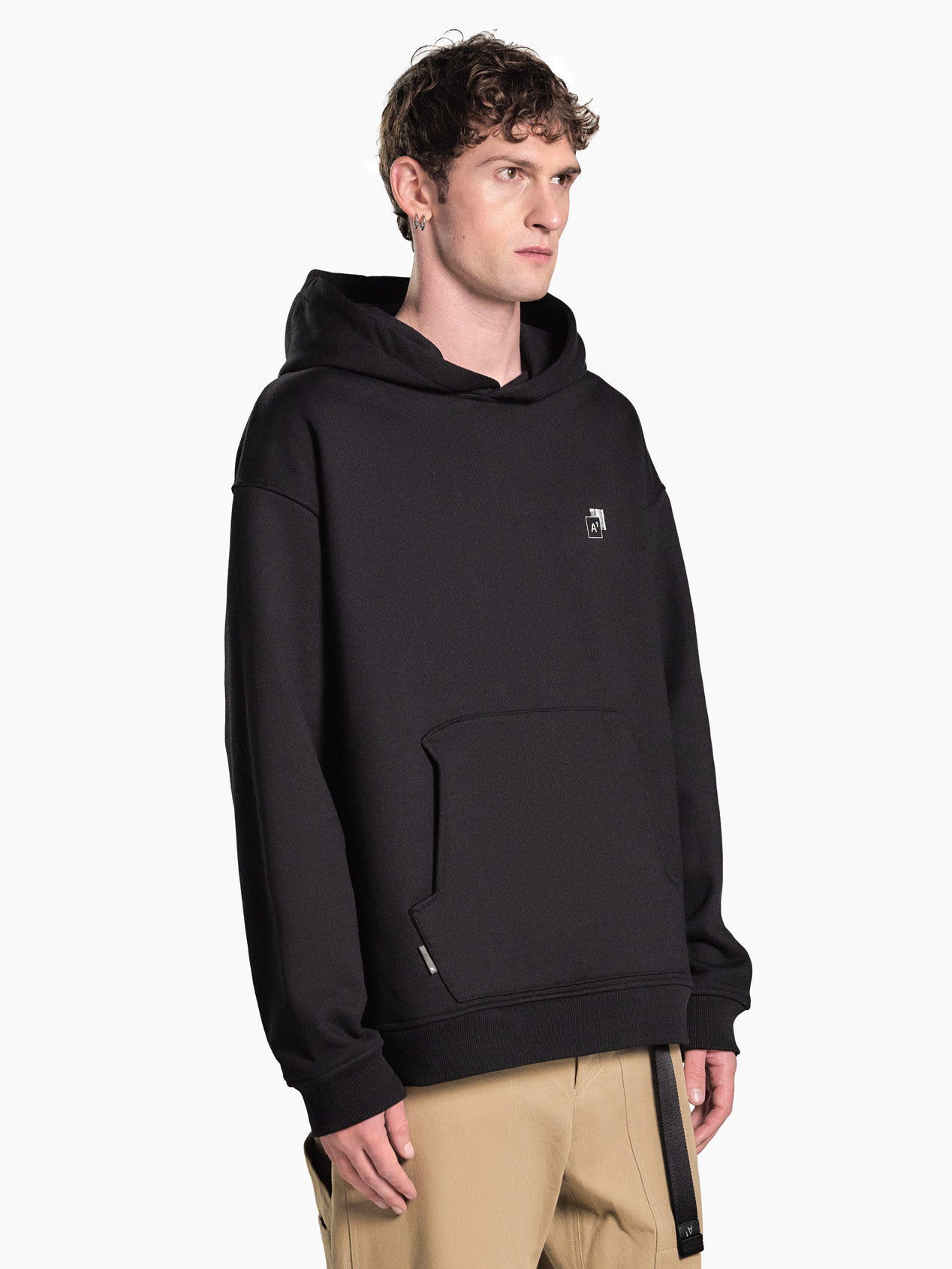 TRAPEZOID HOODIE "MONUMENT" BLACK