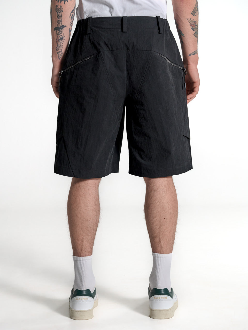 TILT TECH CARGO SHORTS